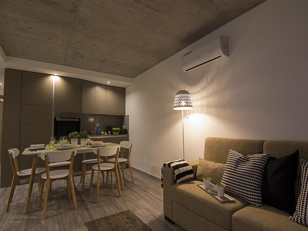 S. Goncalinho - Suites Apartments Авейру Экстерьер фото